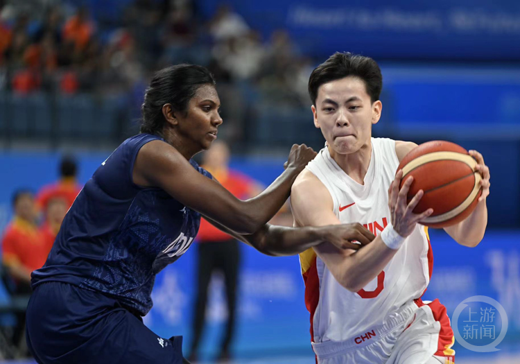 爱游戏官方入口-印度队险胜德国队，石宇奇带队取胜