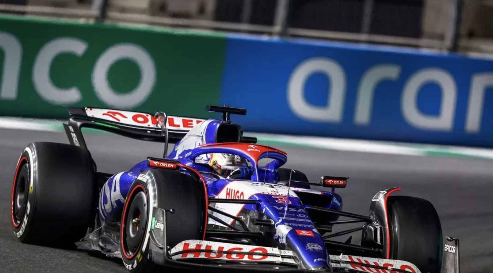 红牛二队险胜迈凯伦,佩雷兹状态火热 红牛二队险胜迈凯伦,佩雷兹状态火热