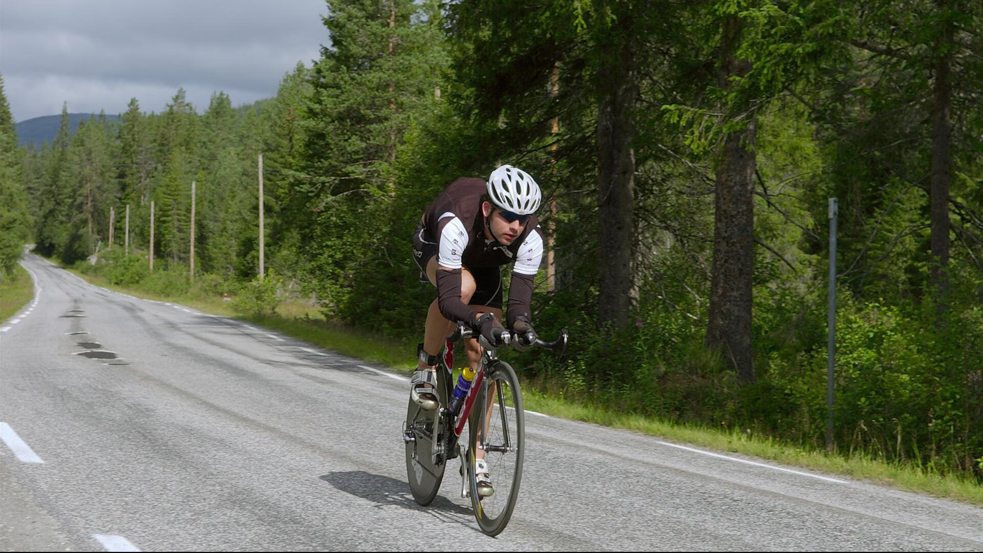 从温网迷途到红土王座，兹维列夫在蒙特卡洛完成统治级逆转叙事