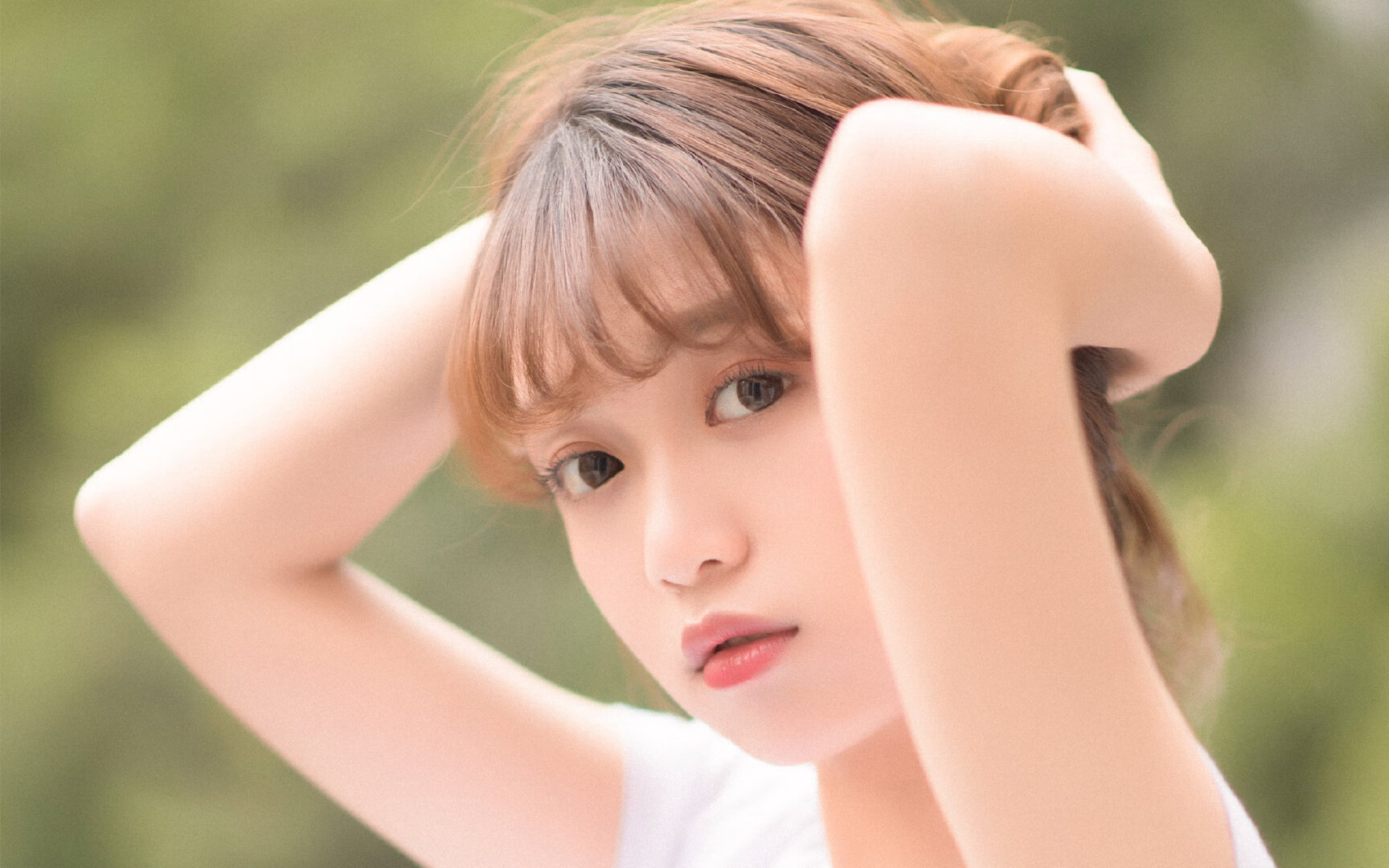 竞技场上的双重奏，雄鹿强势晋级与布伦森半决赛接管之夜