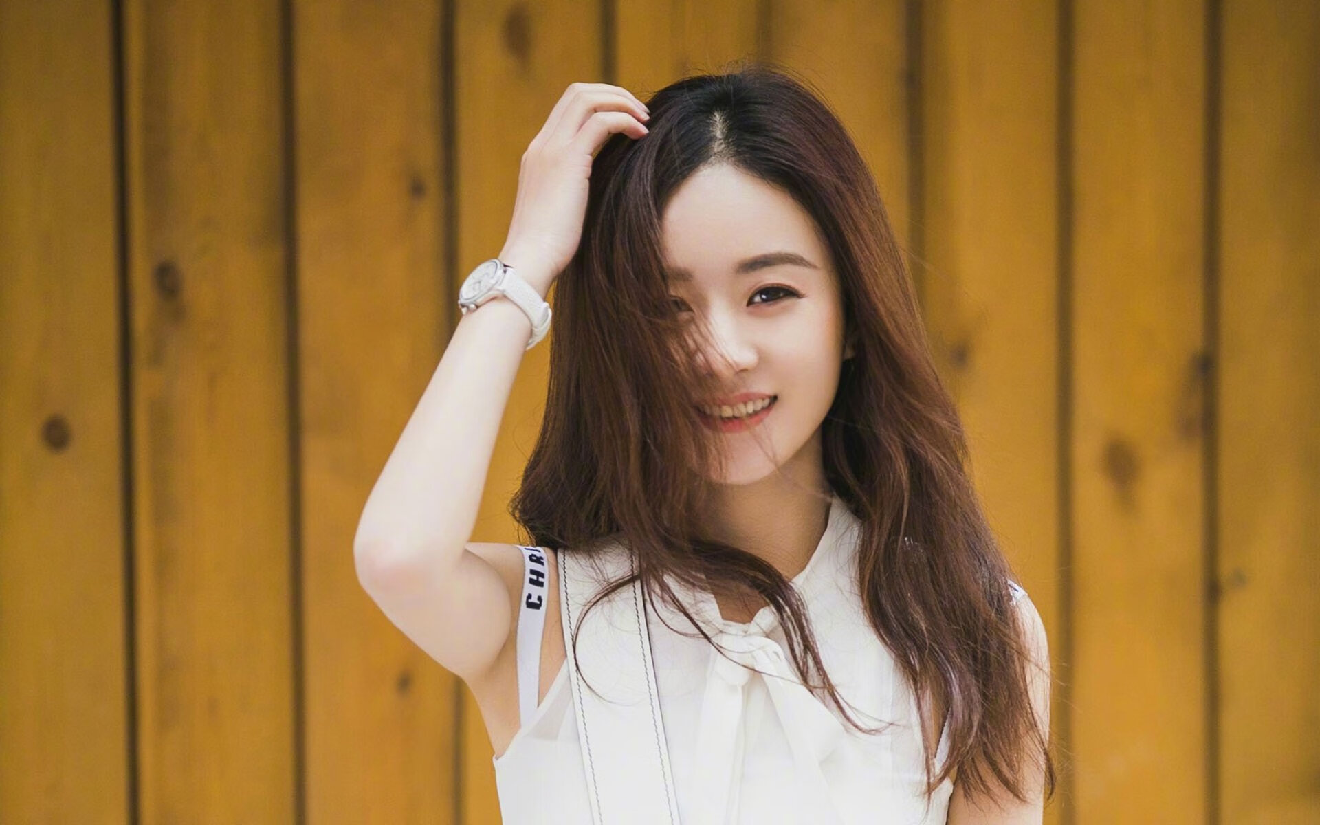 速度的隐喻，当F1的嘶吼遇见浓眉的咆哮